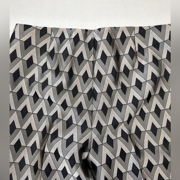 Lafayette 148 Geometric/Diamond Print Pant - Picture 8 of 13